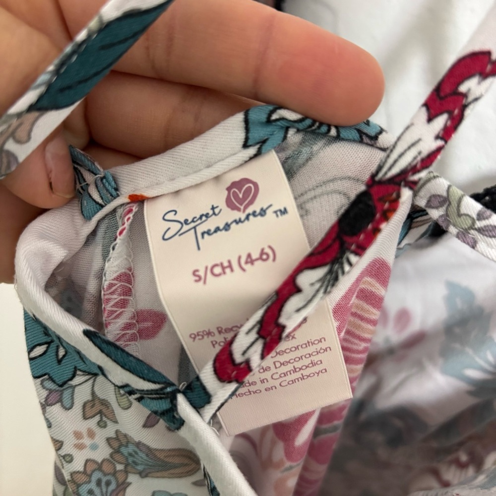 Secret Treasures Floral Print Sleepwear - Picture 9 of 9